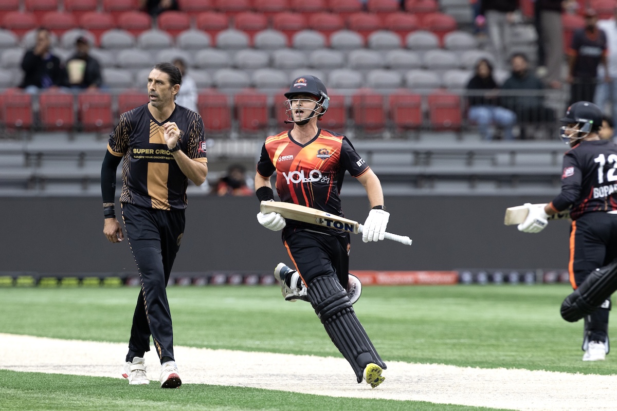 Canada Super 60 Match 4 — Brampton Blitz vs Mississauga Masters — photo 5